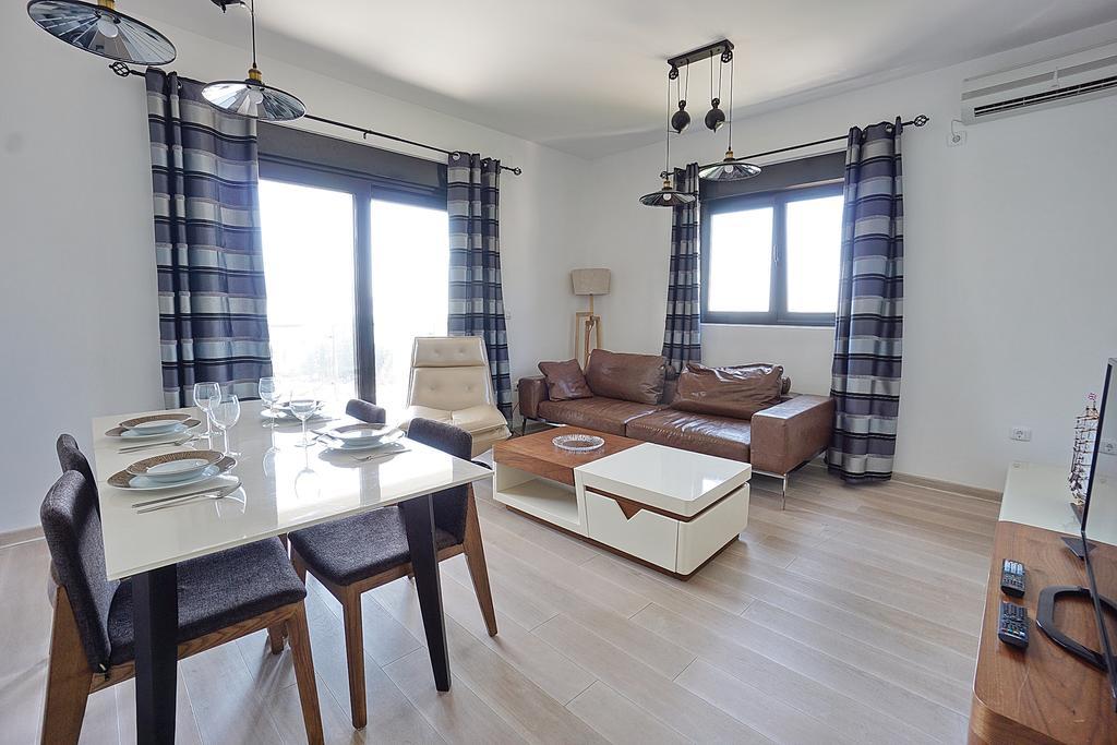 Budva Bay Breeze Apartments Exteriör bild