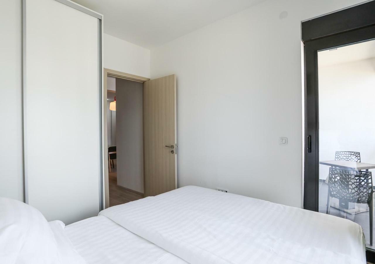 Budva Bay Breeze Apartments Exteriör bild