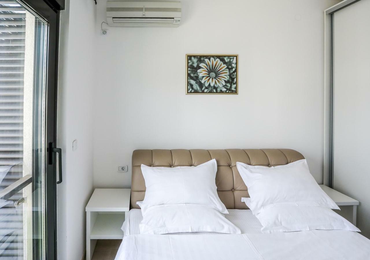 Budva Bay Breeze Apartments Exteriör bild